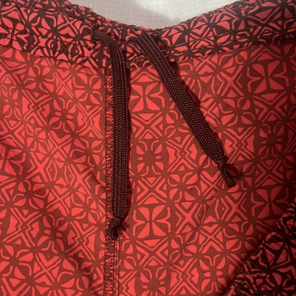 Columbia | Red Patterned Shorts - Picture 4 of 6